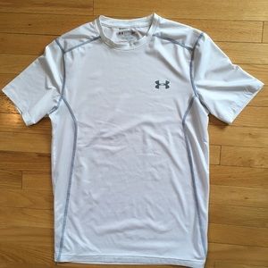 UNDER ARMOUR HeatGear Fitted Short Sleeve Shirt